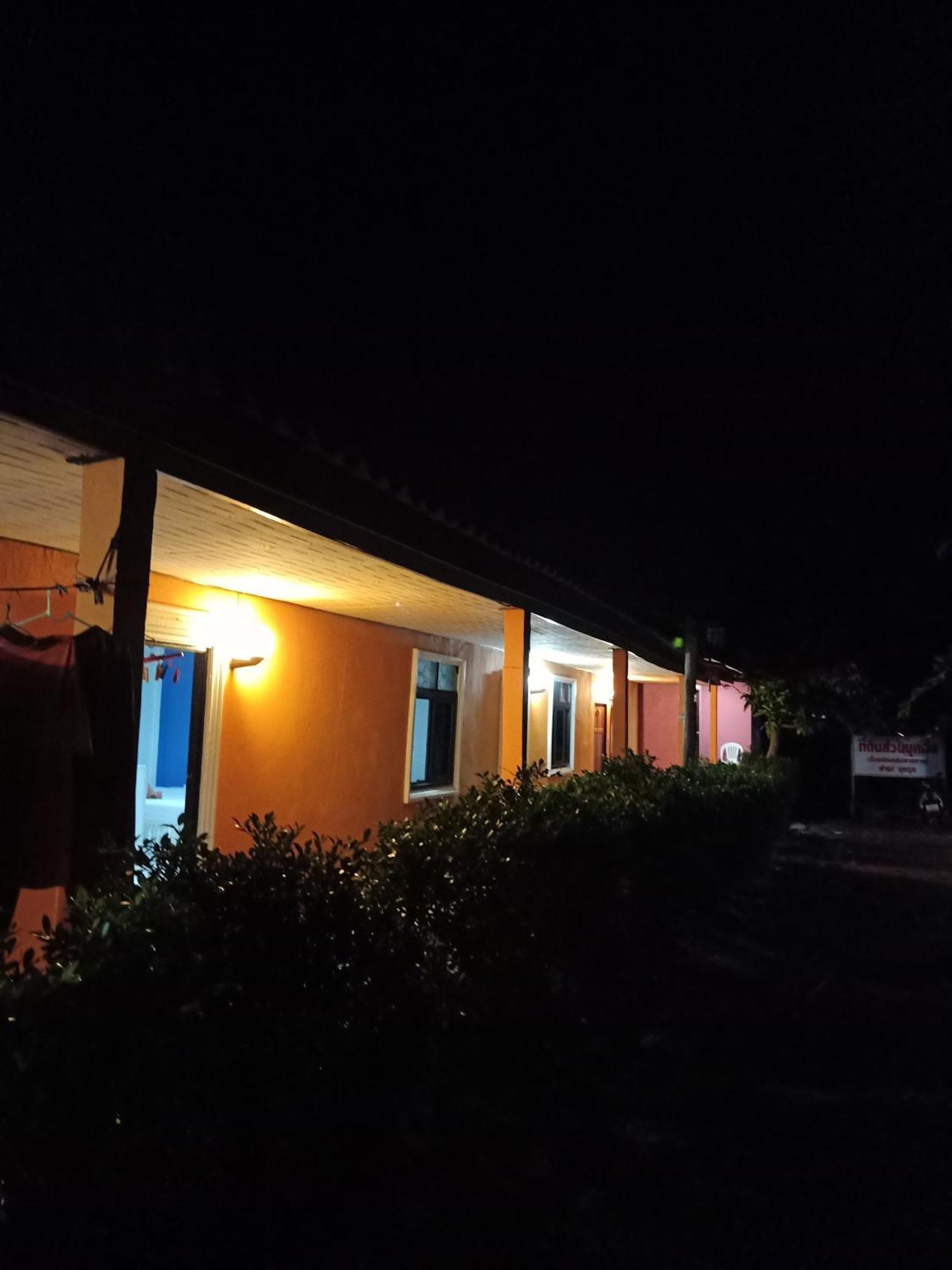 Prukrom Lanta Guesthouse Ko Lanta Szoba fotó